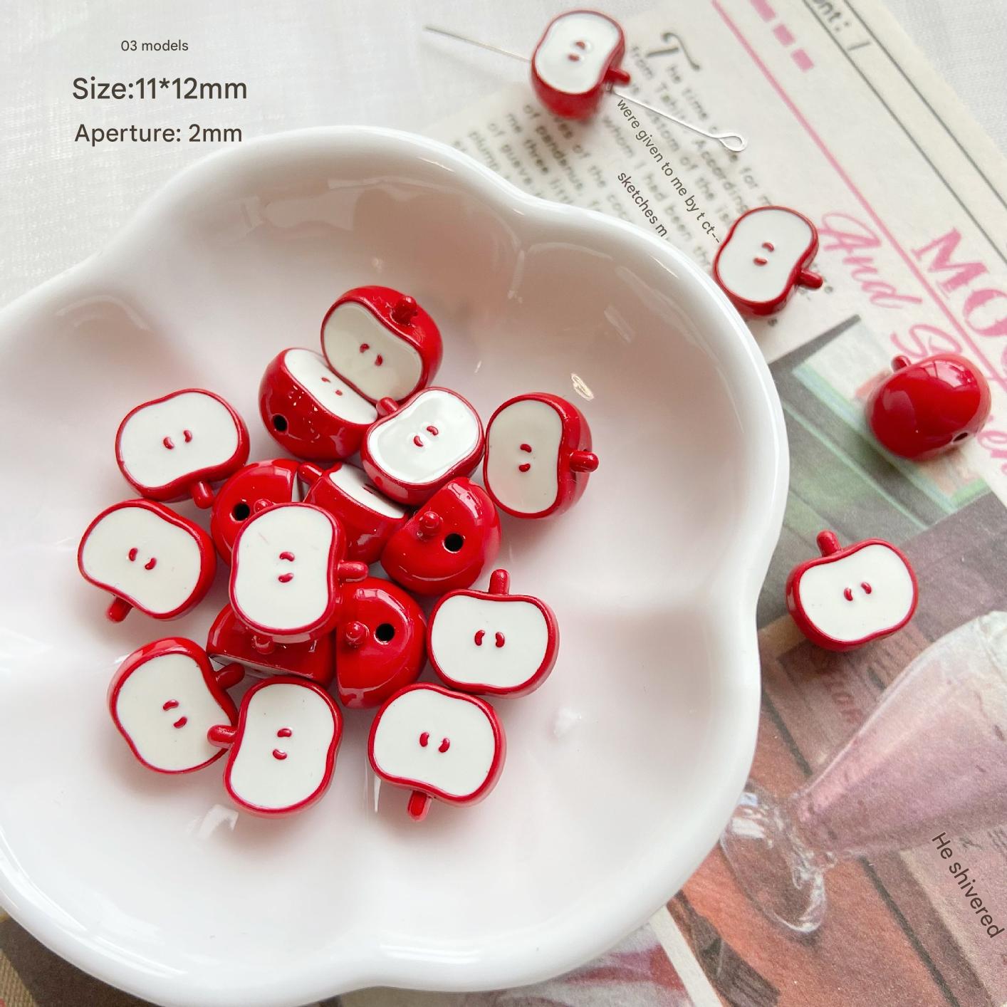 3:Style 03 red half-faced apple (1 piece)