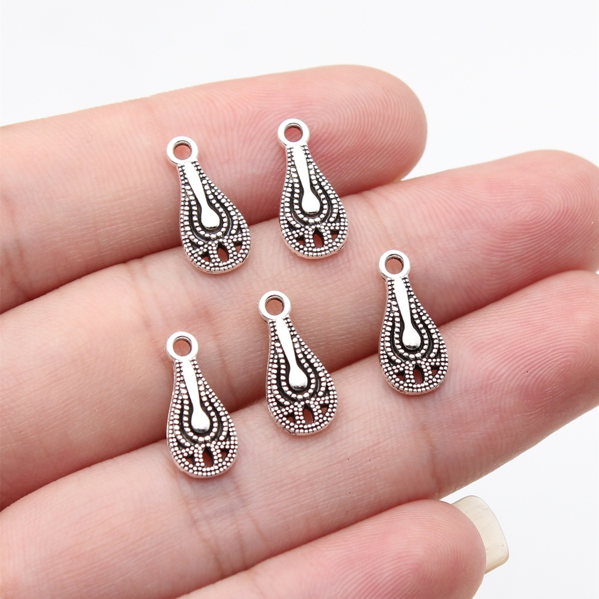 antique silver color