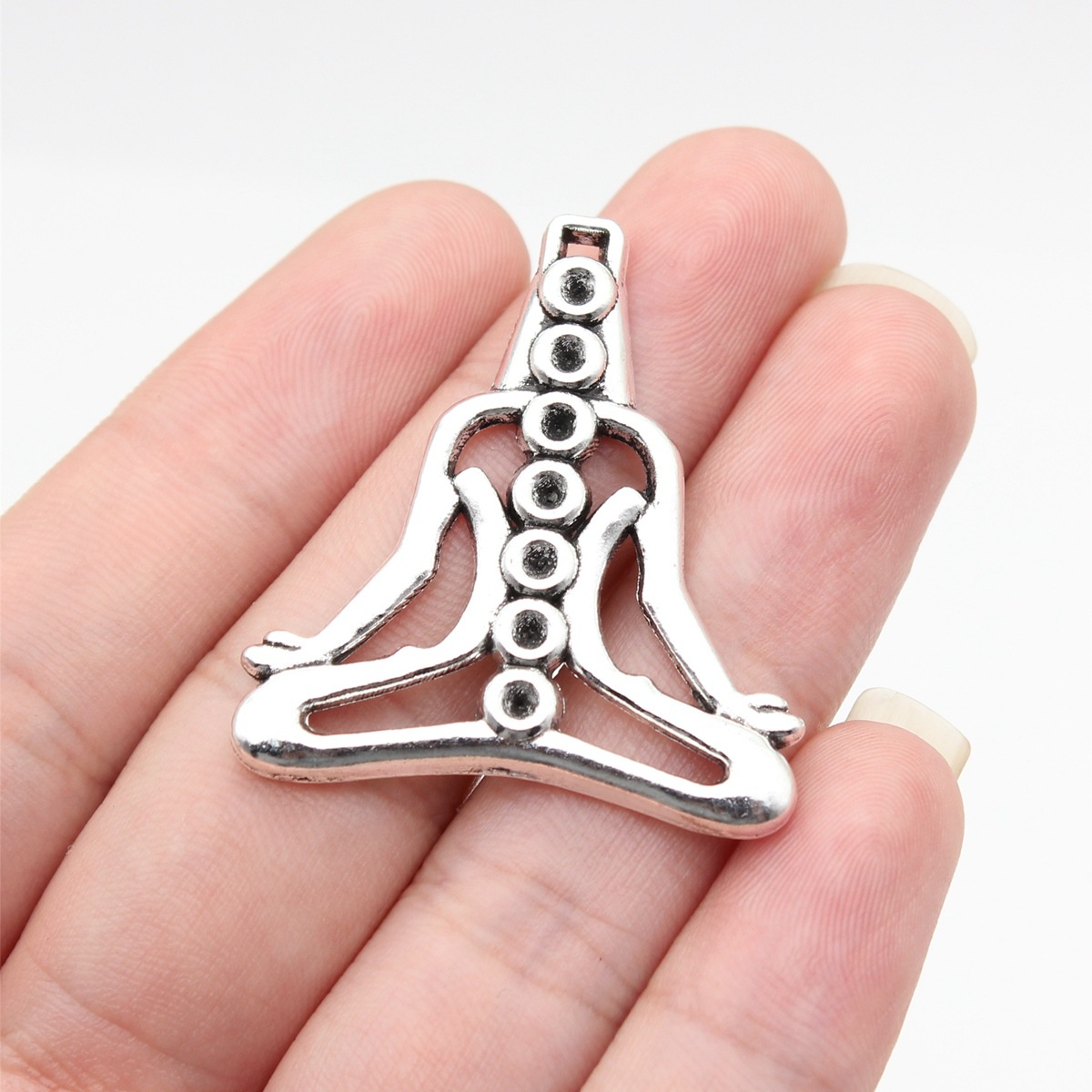 antique silver color