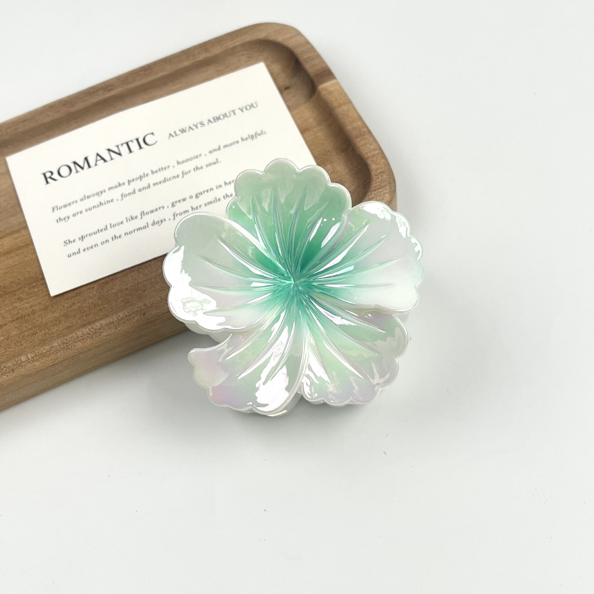 5:Pearlescent green (8cm)