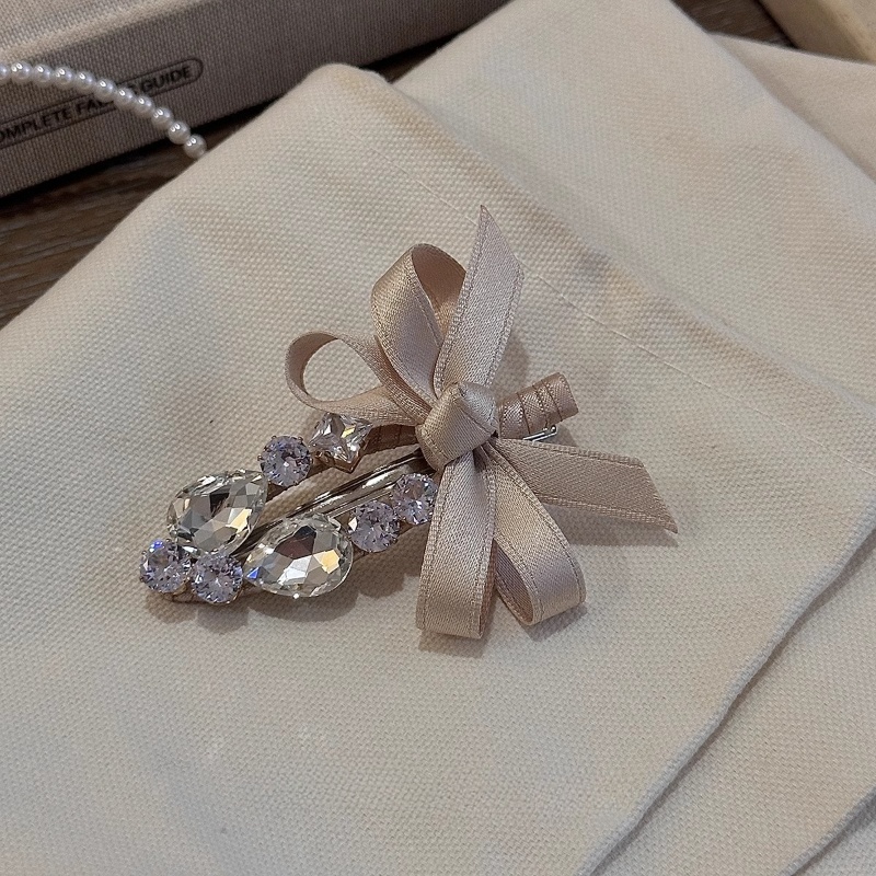 4:Light coffee color