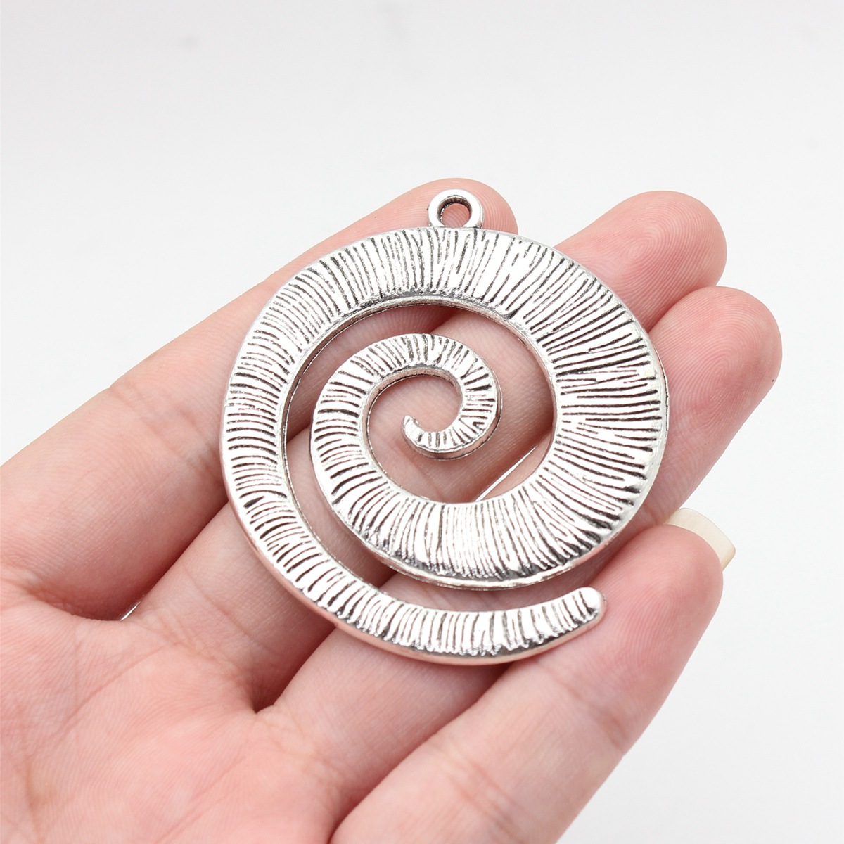 2:Coated with antique silver