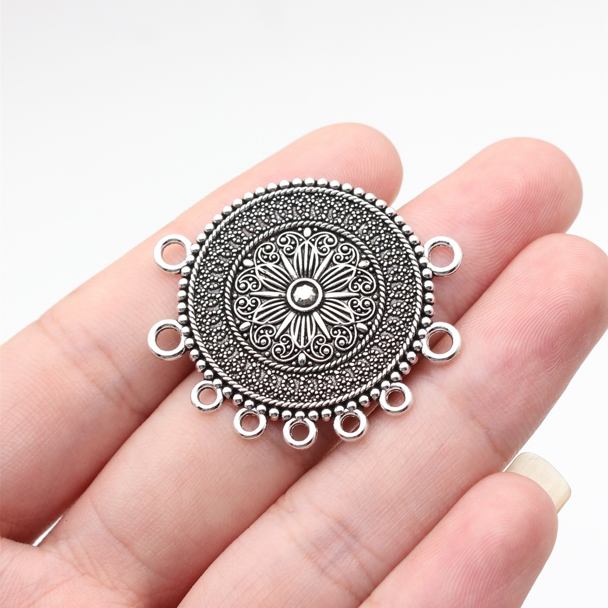 antique silver color