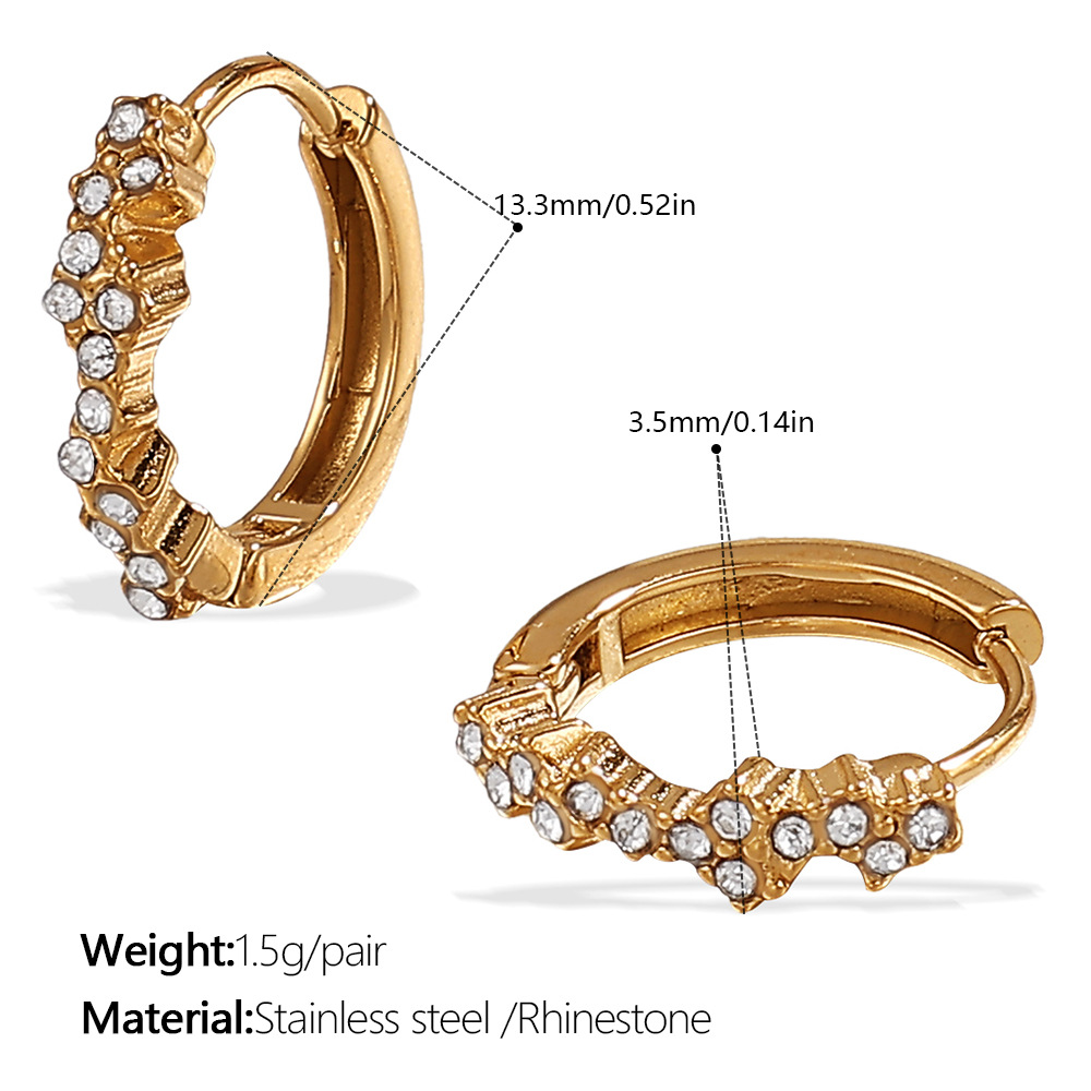 6:Eh1120weg white diamond gold earrings