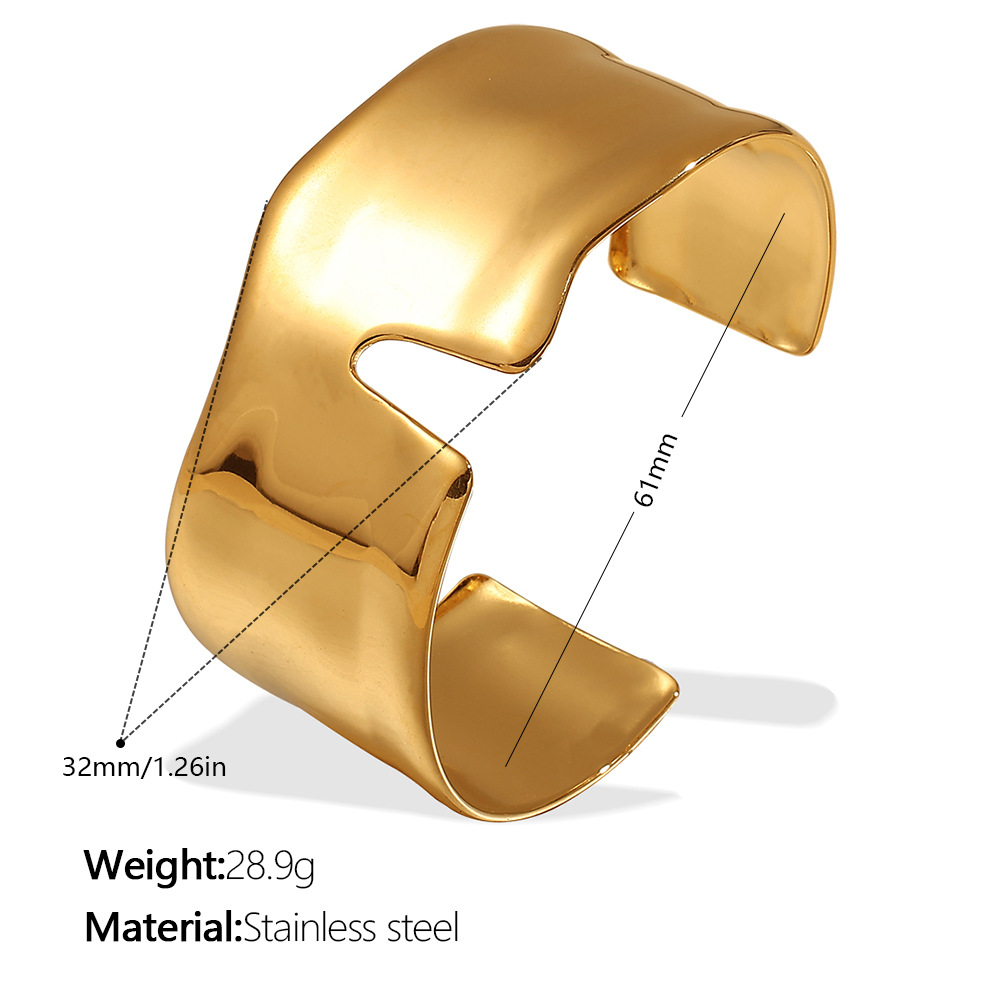 5:Sz177g gold bracelet