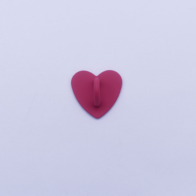 28:Baked rose red with love