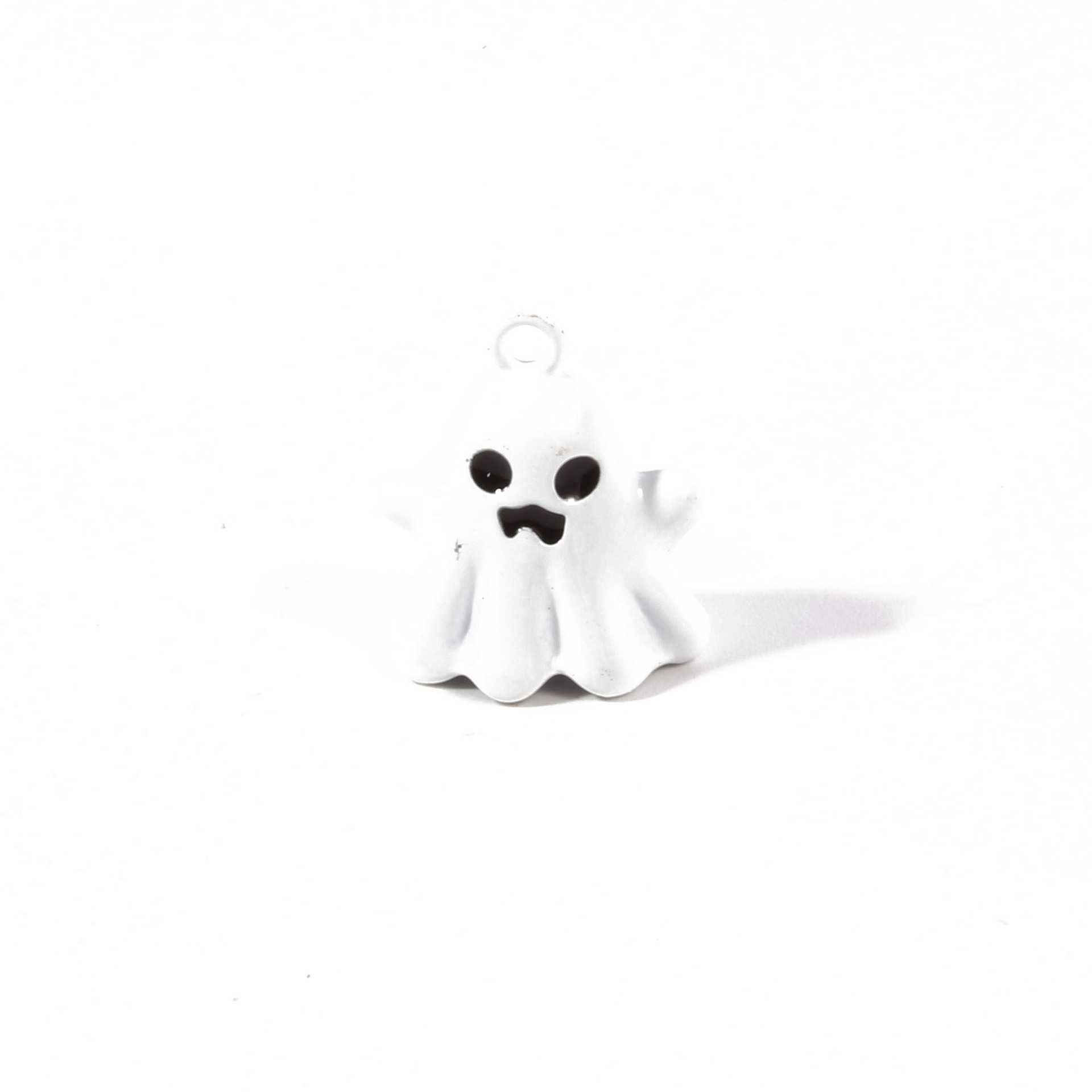 10:10#White ghost [black eyes]