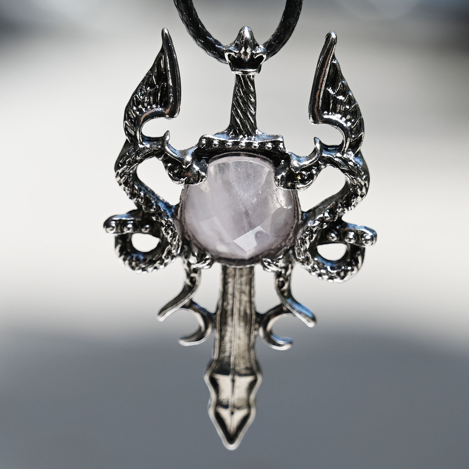 3:Pink crystal (3*5cm)