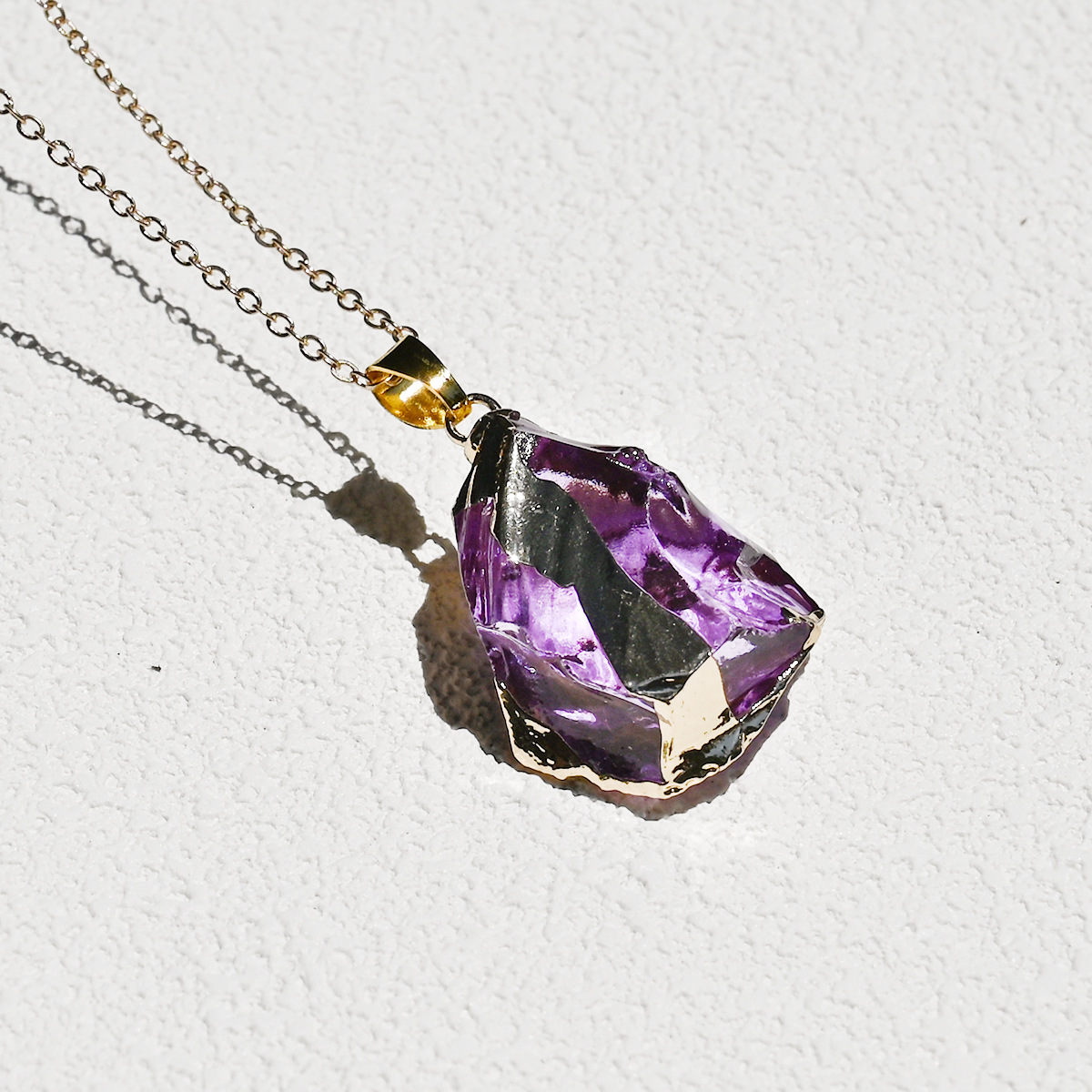 5:Synthetic amethyst (excluding chain)