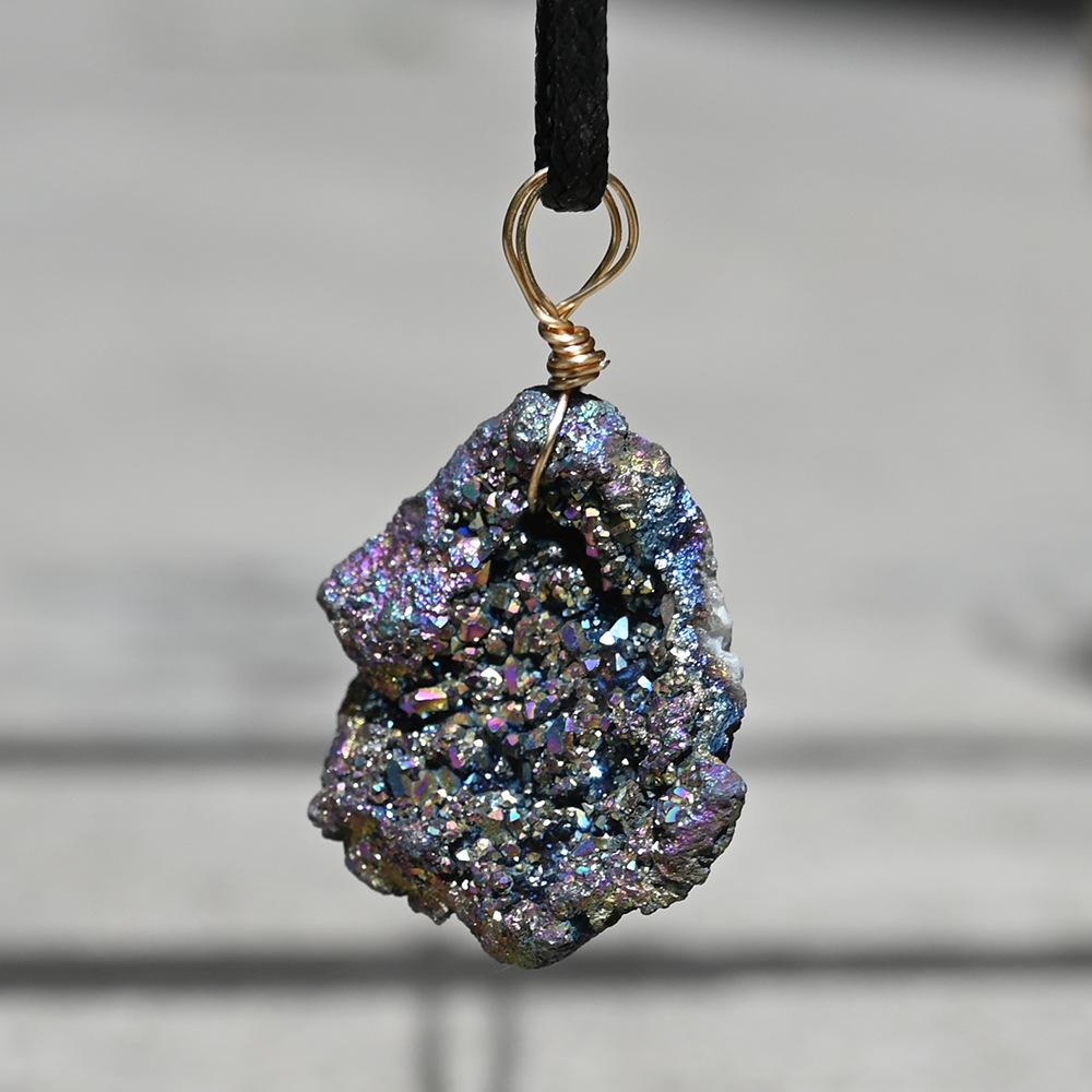 2:Colorful electroplated crystal clusters (single price)