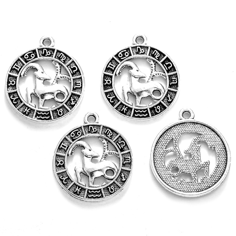 15:Capricorn Ancient Silver // 24*21mm/1.83g
