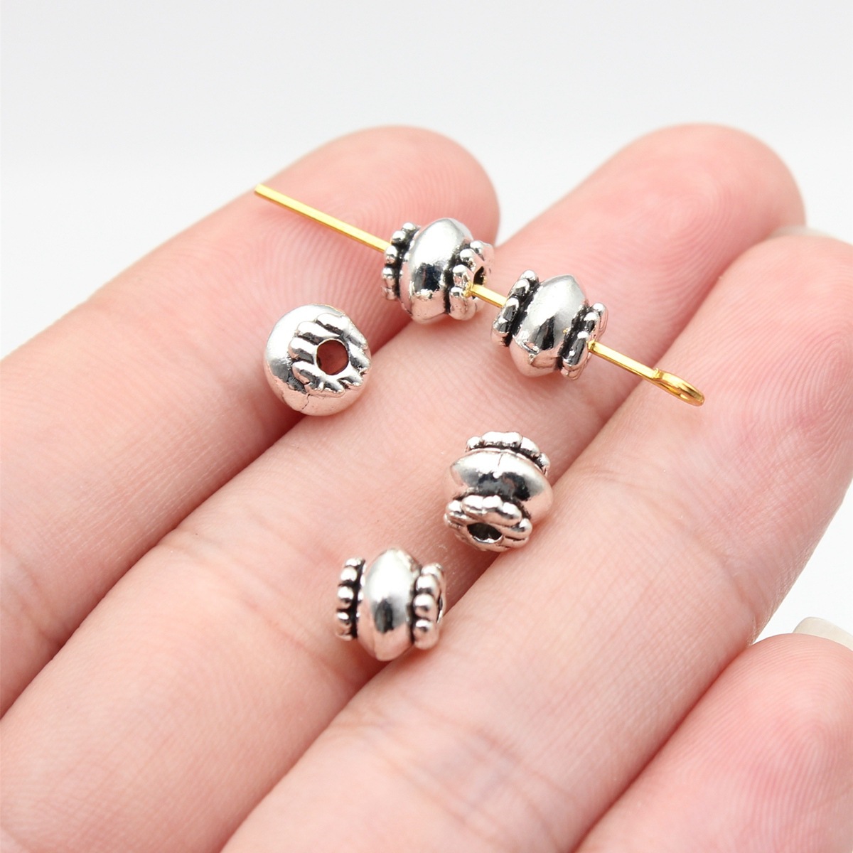 1:antique silver color