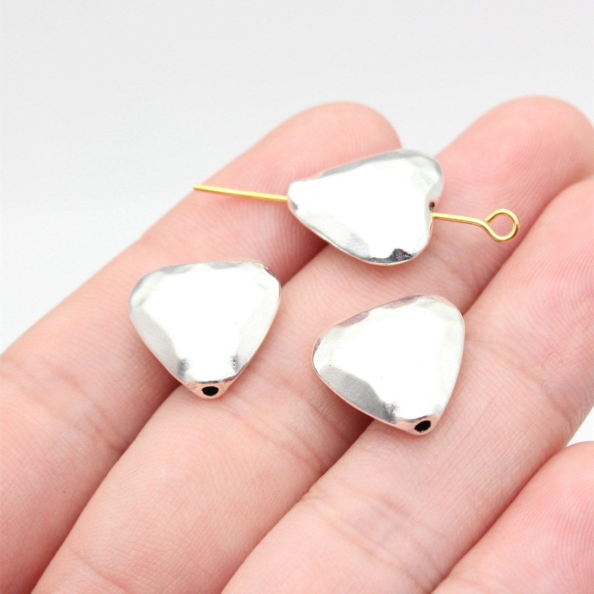 antique silver color