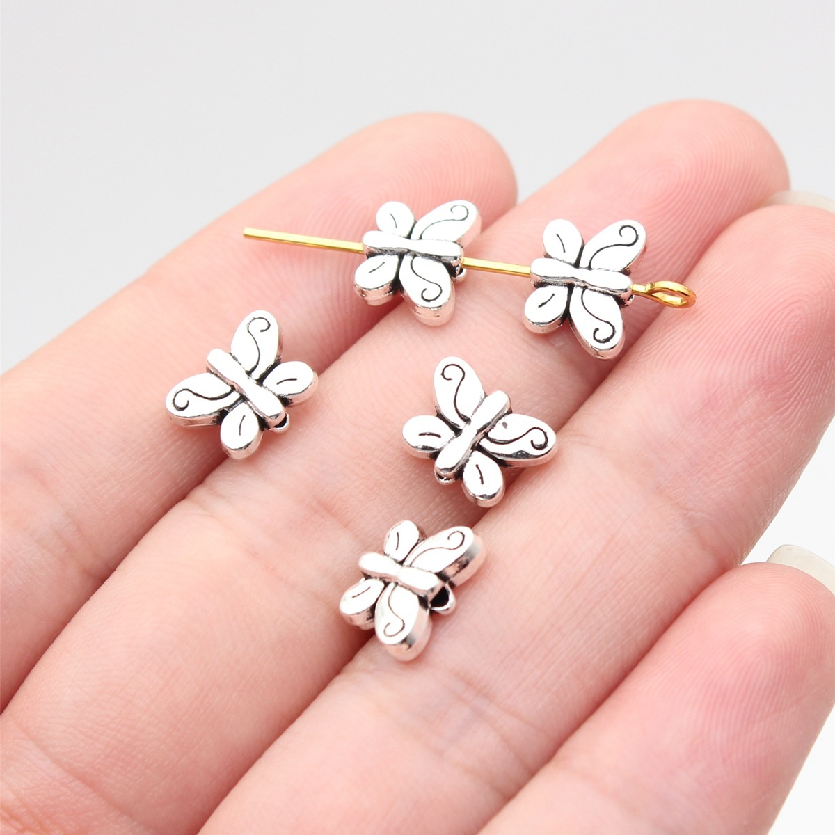 1:antique color argento