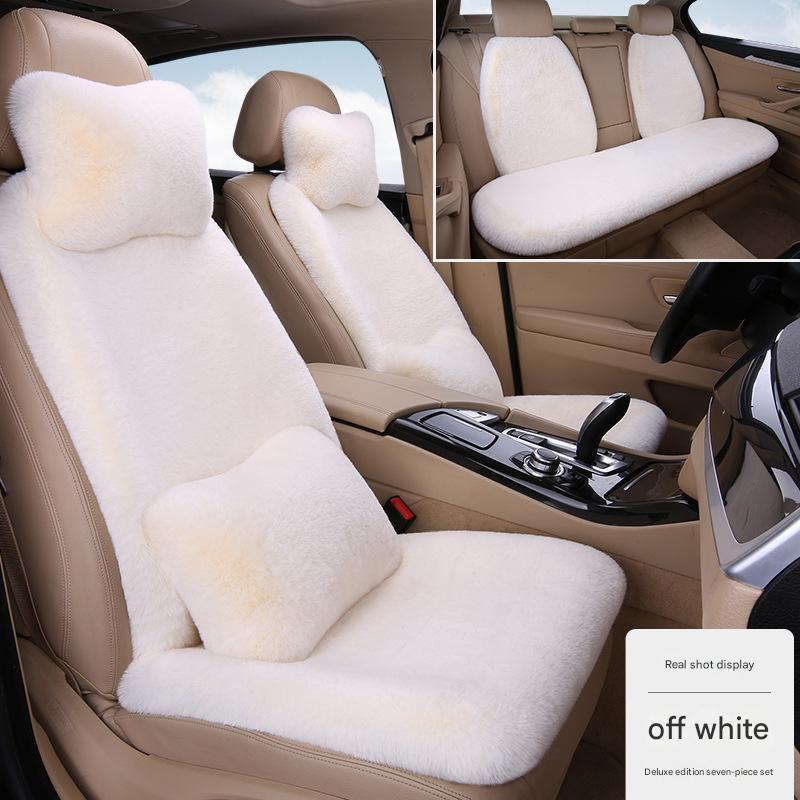 Off-white car with five seats and 11-piece set