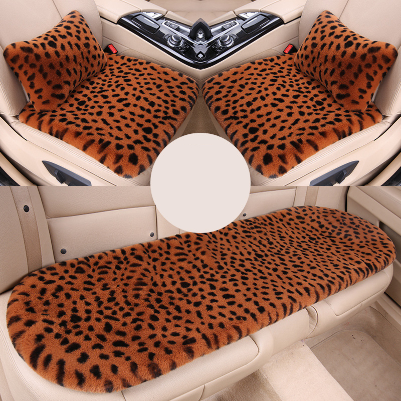 Brown three-piece set   2 waist pillows