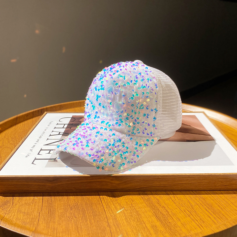 All-inclusive sequins White