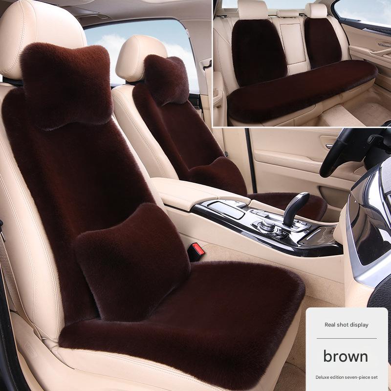 Brown car with five seats and 11-piece set