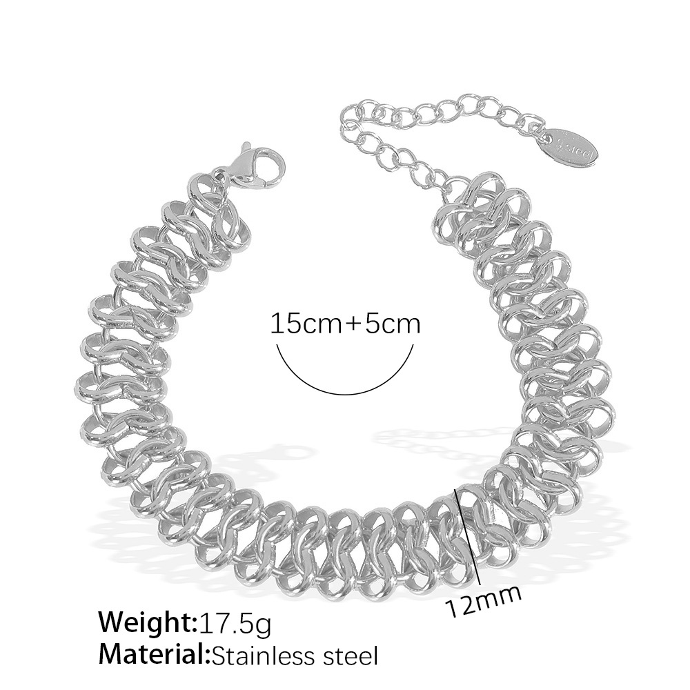 2:silver bracelet