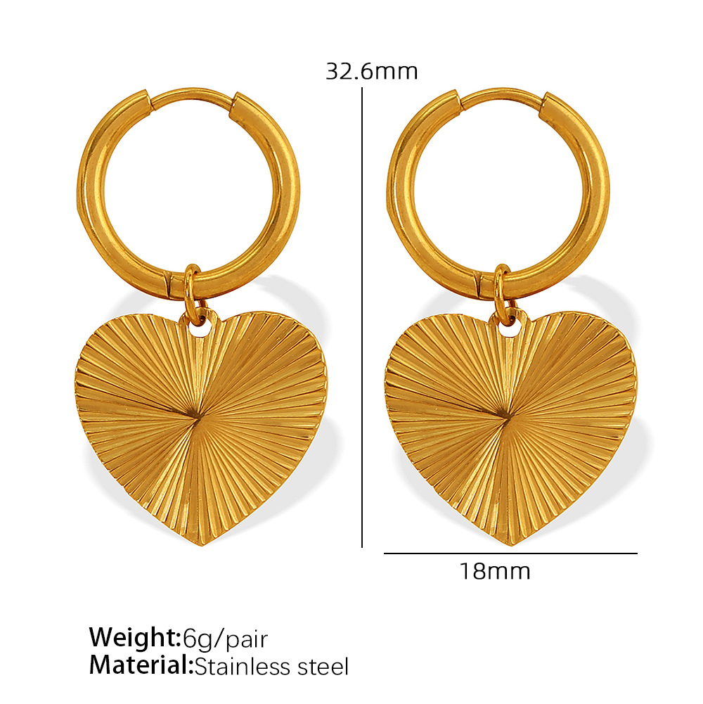 3:EH437 Gold Earrings