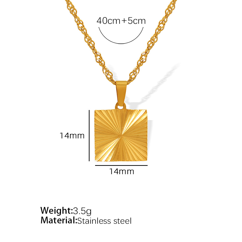 6:XL160 Gold Necklace