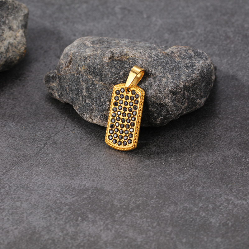 3:Single pendant (gold)