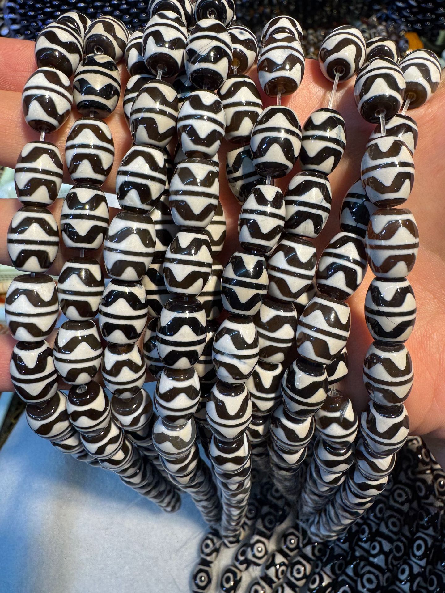 2:Double tiger teeth