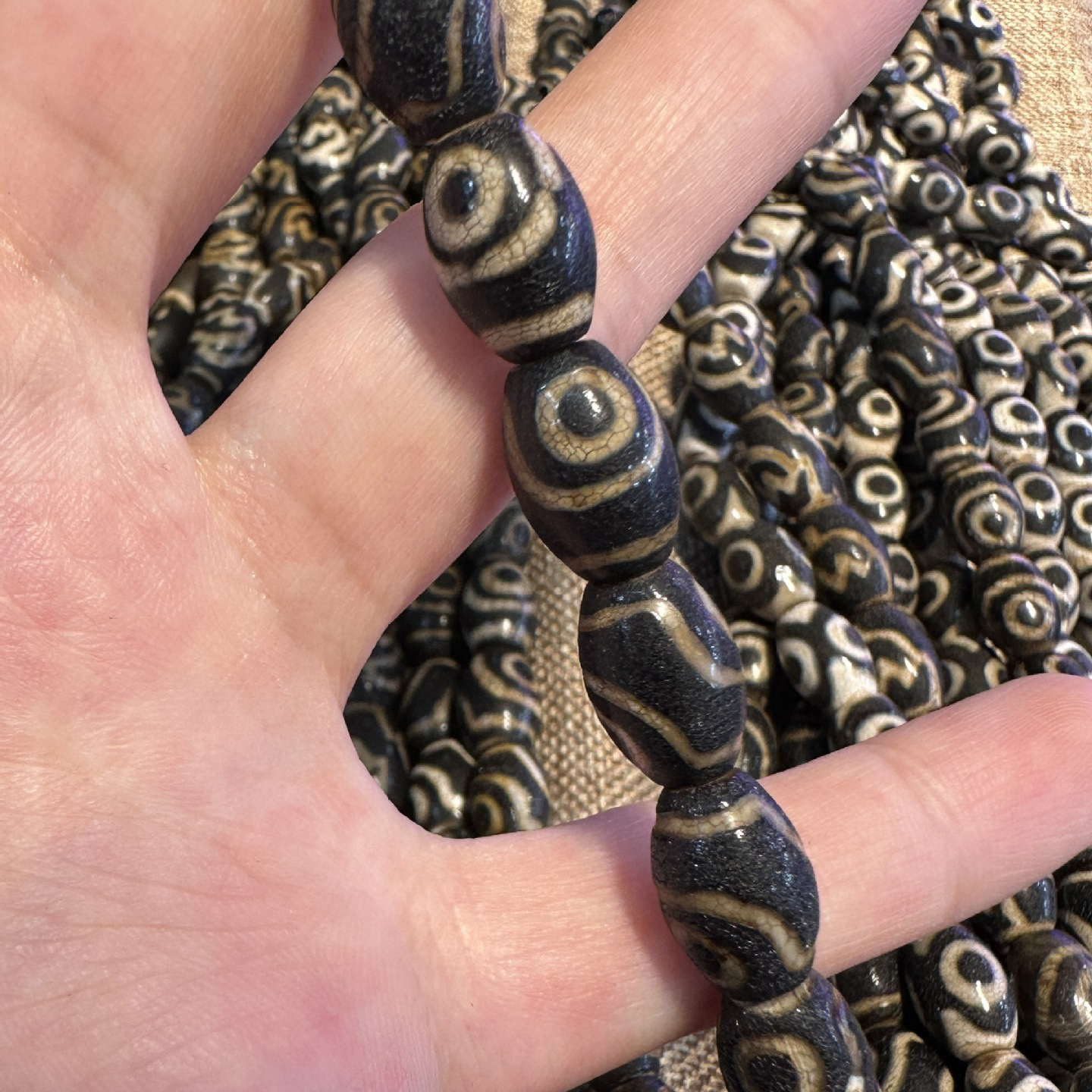 Ruyi two-eyed Ruyi zwei Augen