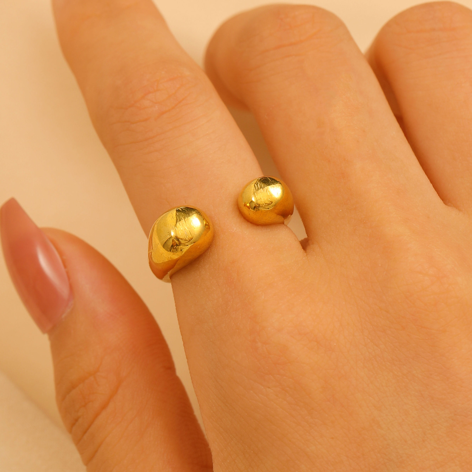 4:04 18k real gold wg-0163