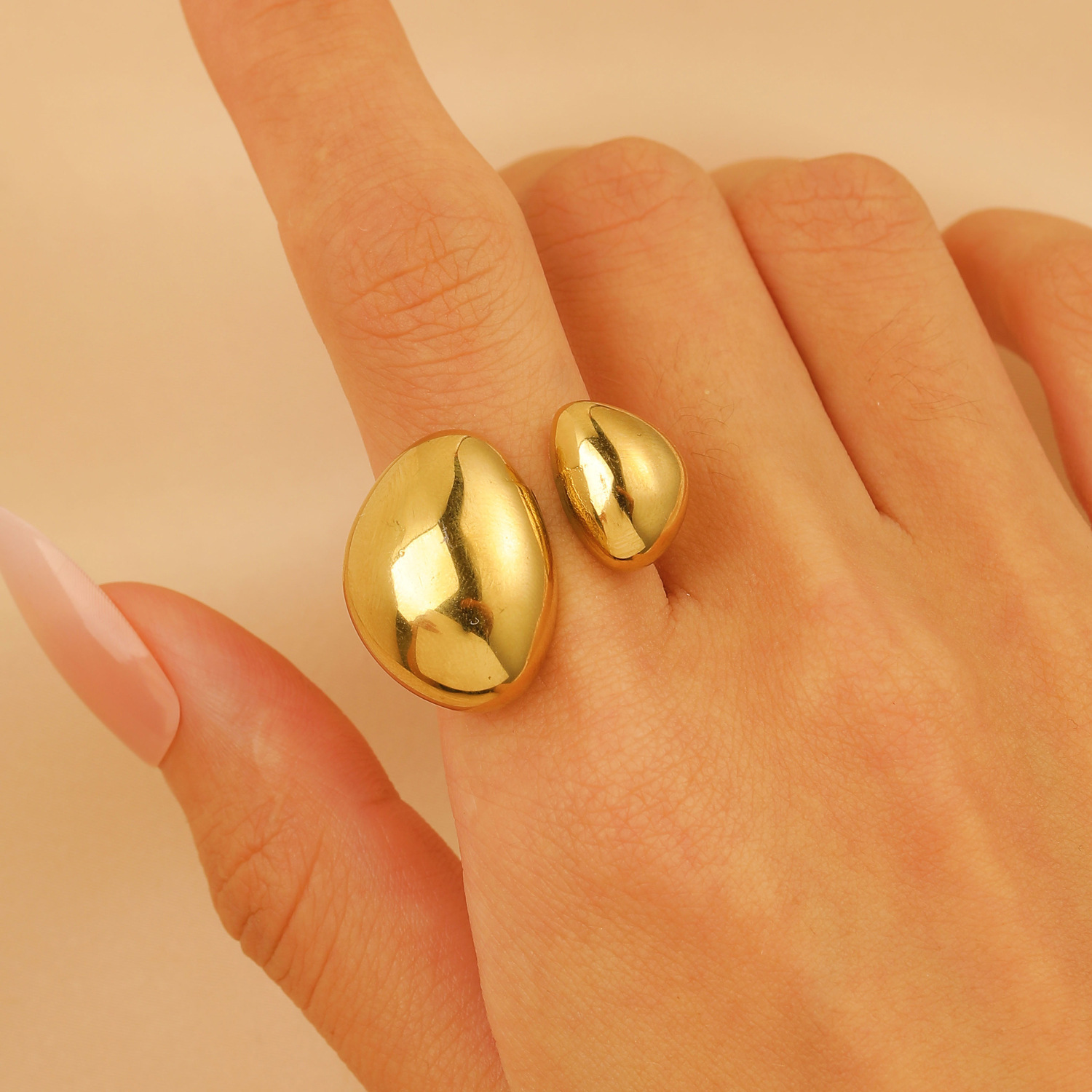 5:05 18k real gold 3959