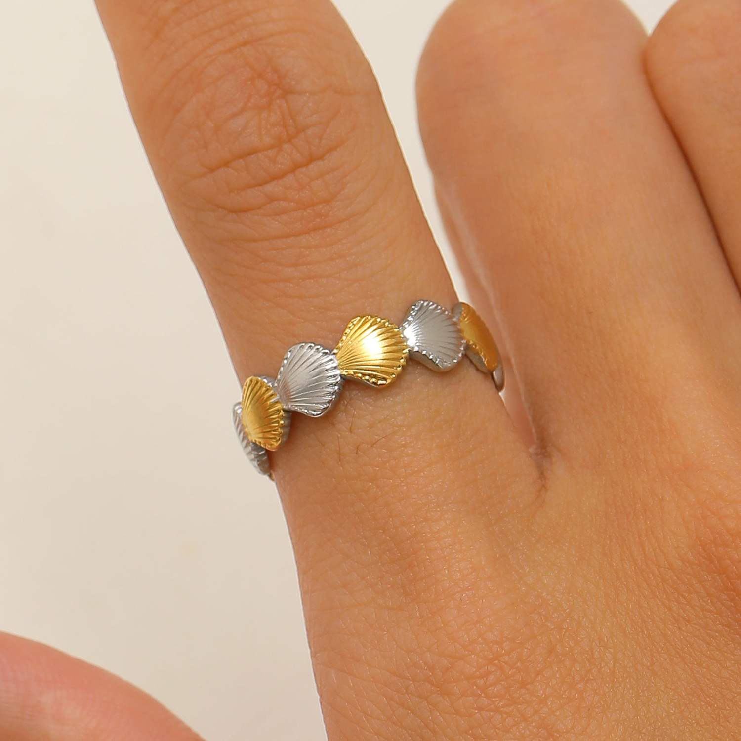 8:08 18k real gold 11752