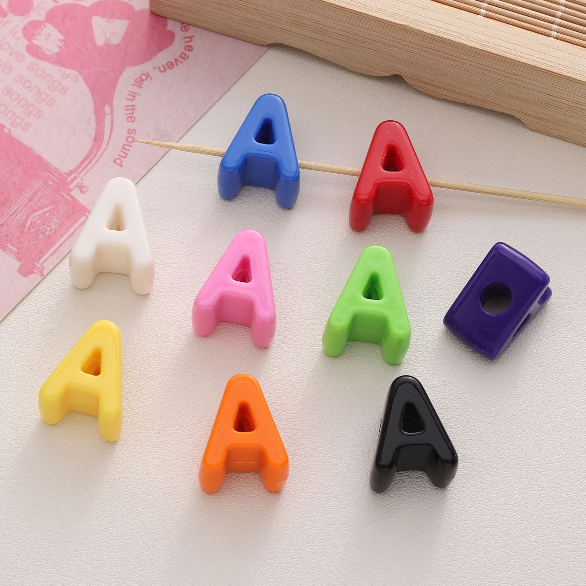 A 10/bag Random color