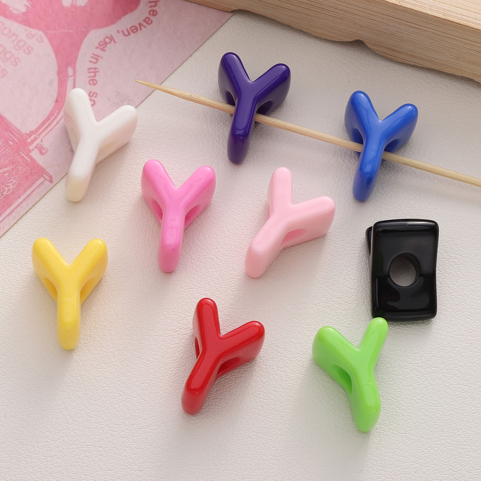 Y 10/bag Random color