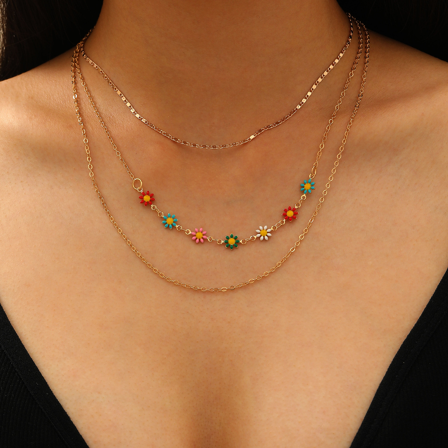 2:brass necklace 1025