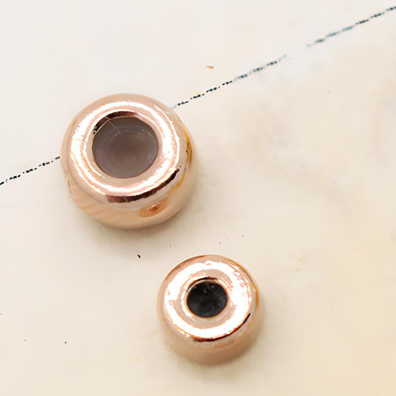 4:steg guldfärg pläterade