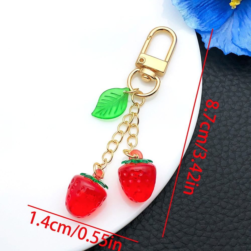 1:Er1599-kc gold transparent red leaf strawberry u-shaped keychain-7.2g [1 piece]