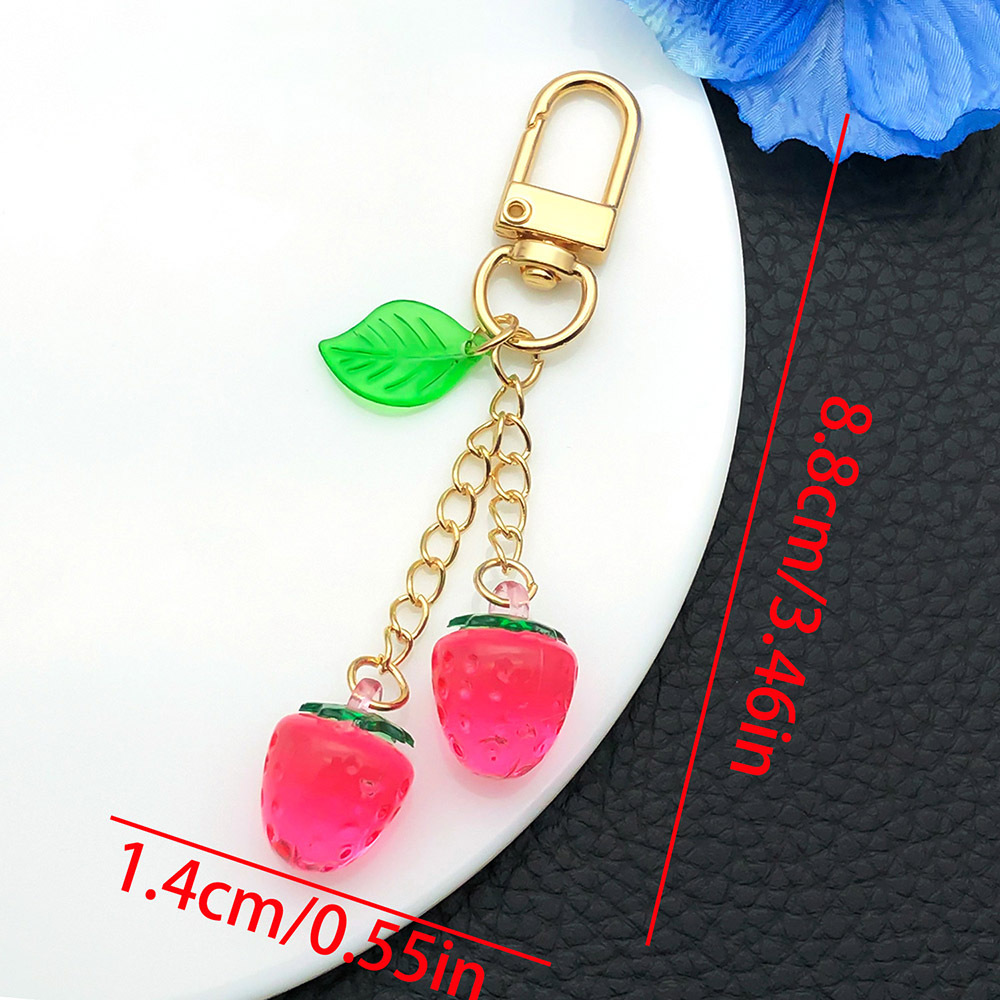 3:Er1601-kc gold transparent rose red leaf strawberry u-shaped keychain-7.2g [1 piece]