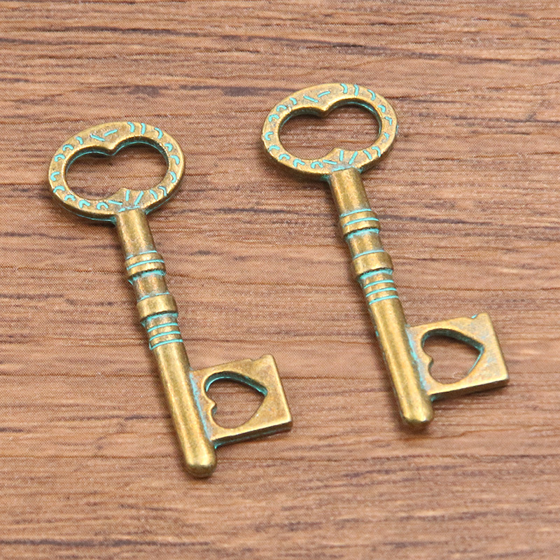 2:Key no. 1 14x34mm