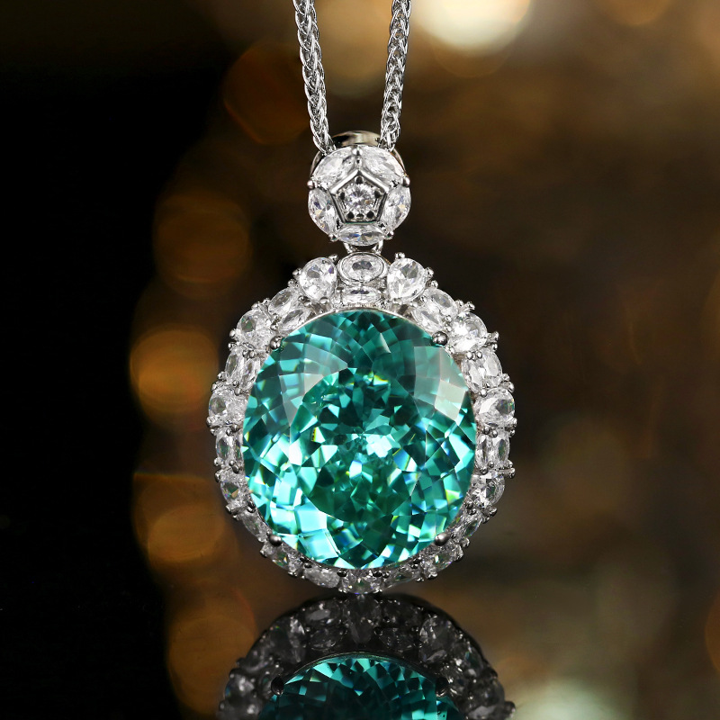 1:Para green pendant with chopard chain