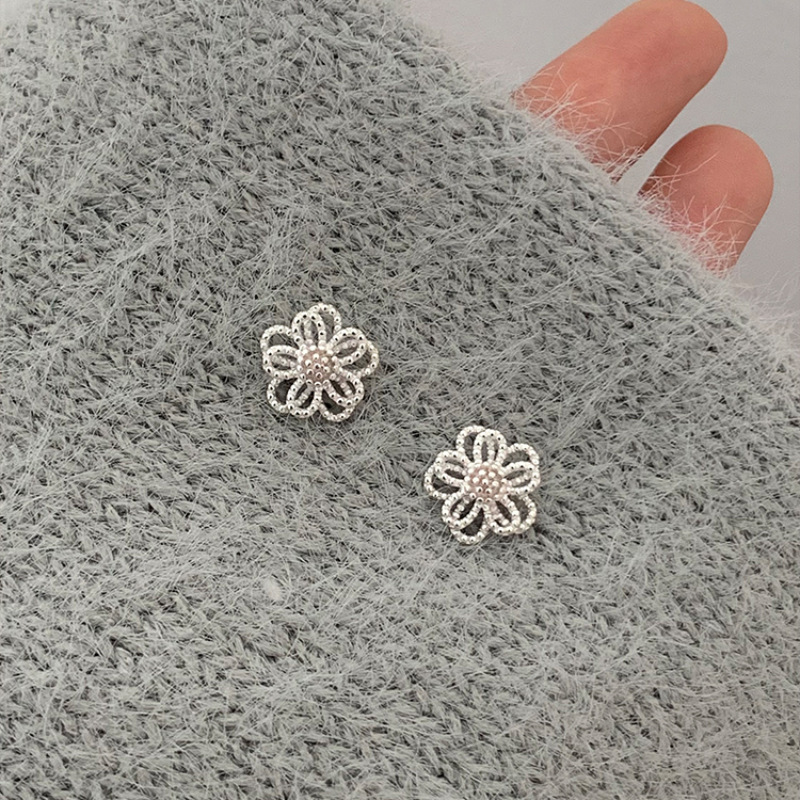 1:silver Flowers 0092