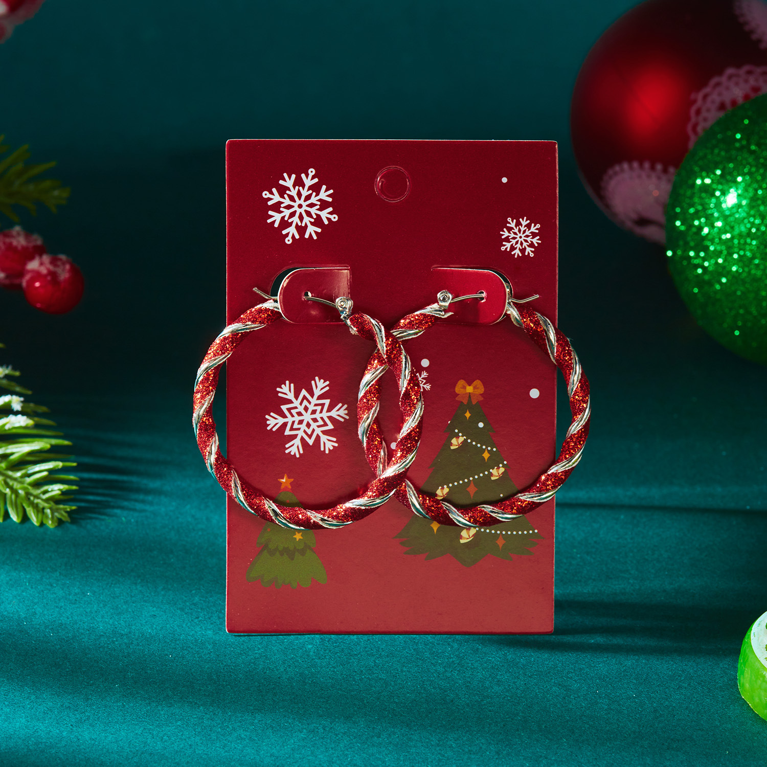 2:红色扭曲耳圈