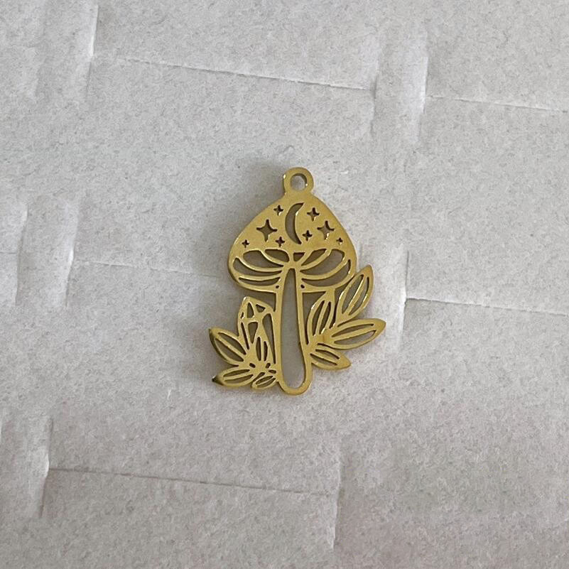 12:606 Gold, 25x32mm