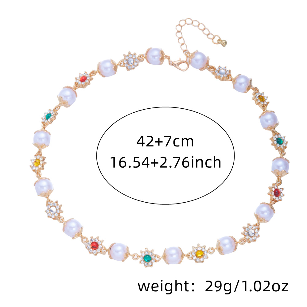 1:Golden colored diamond flowers (with support)