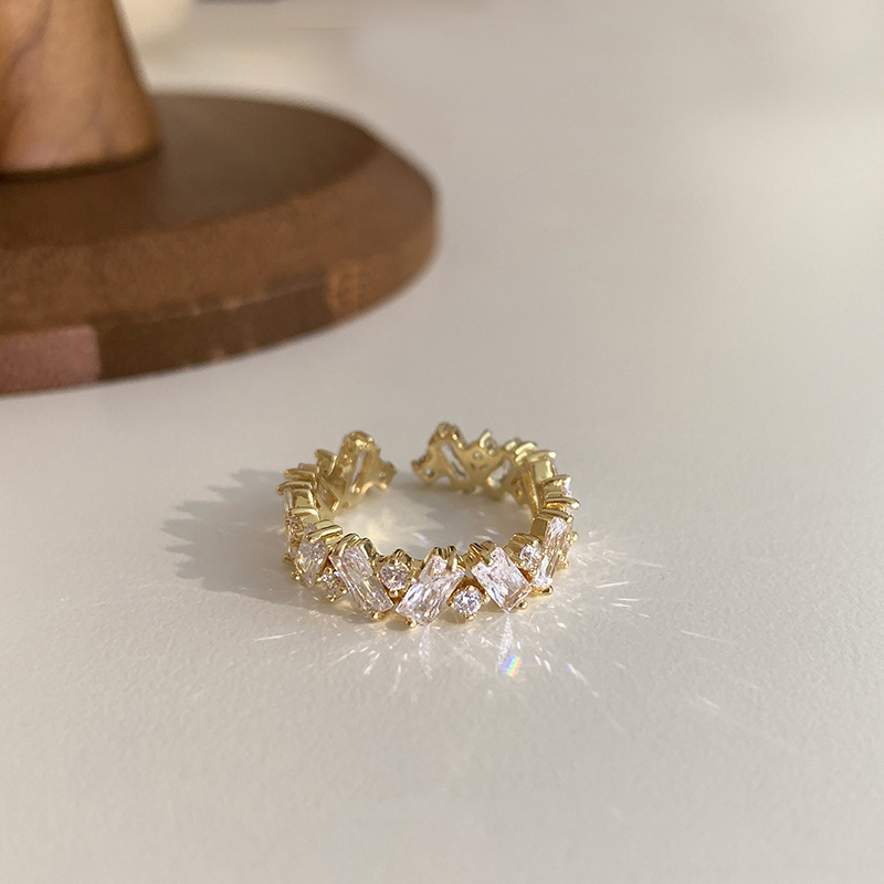 2:One gold ring 0047