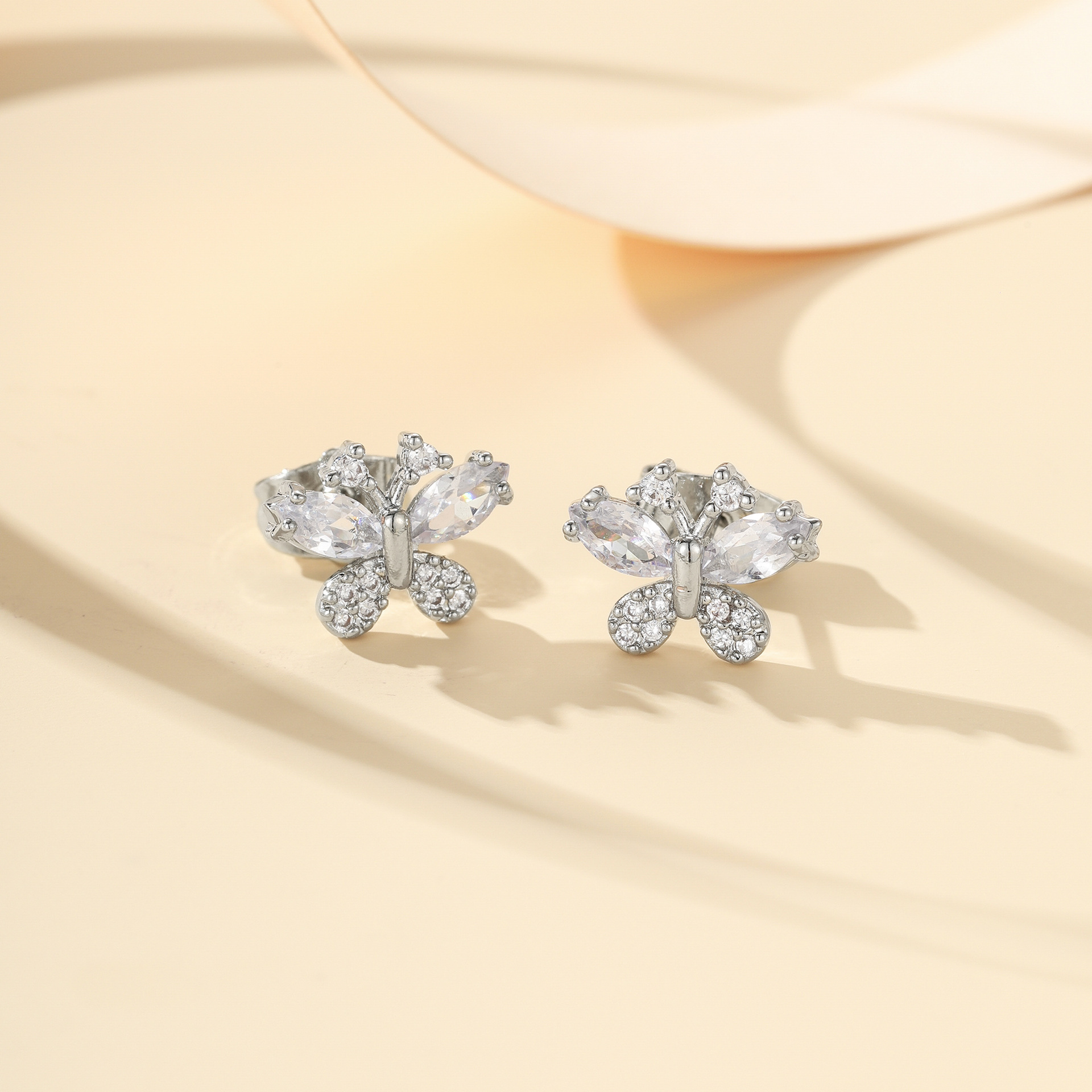 5:EH1069银色白钻