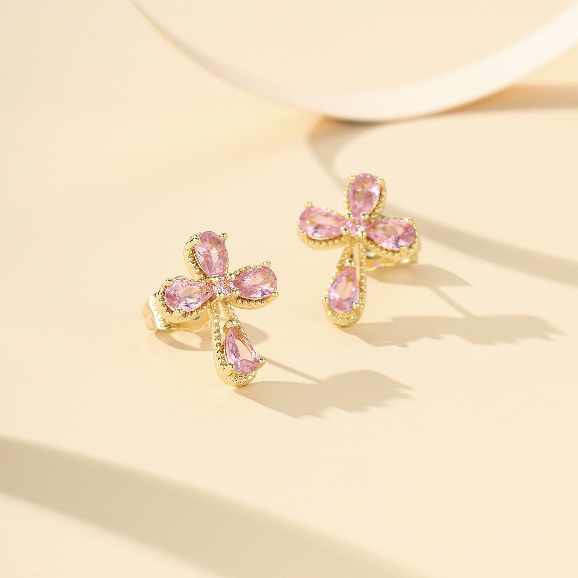 3:EH1062金色粉钻