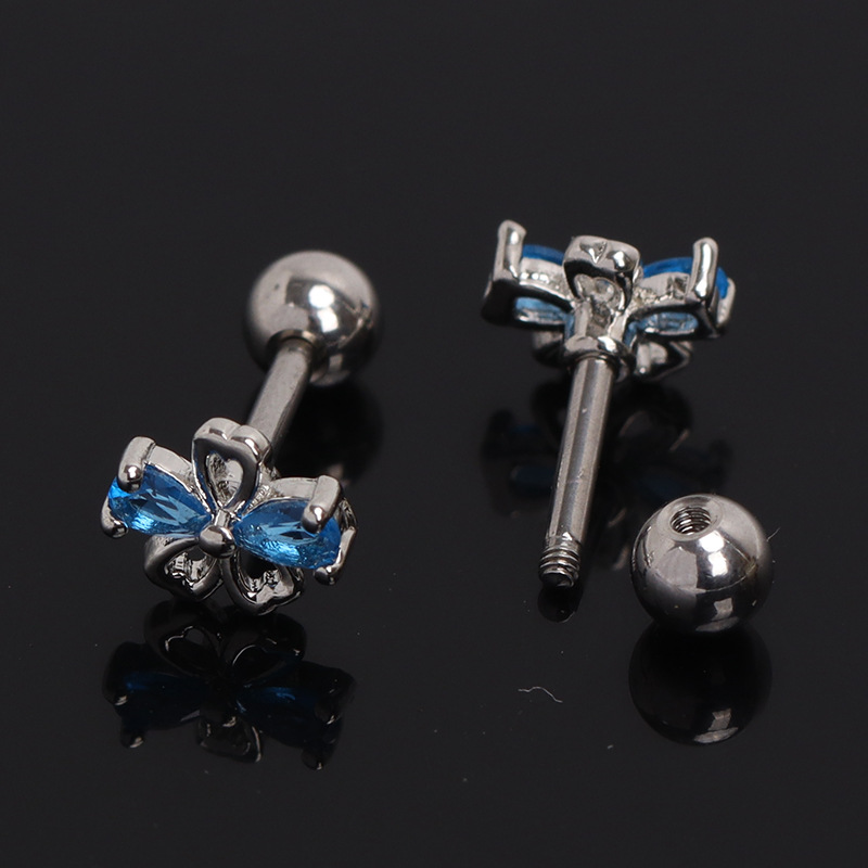 8:Light blue diamond (single)