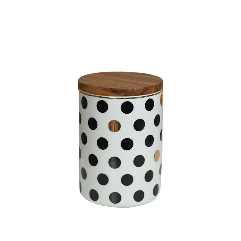 Polka dot black gold tall can