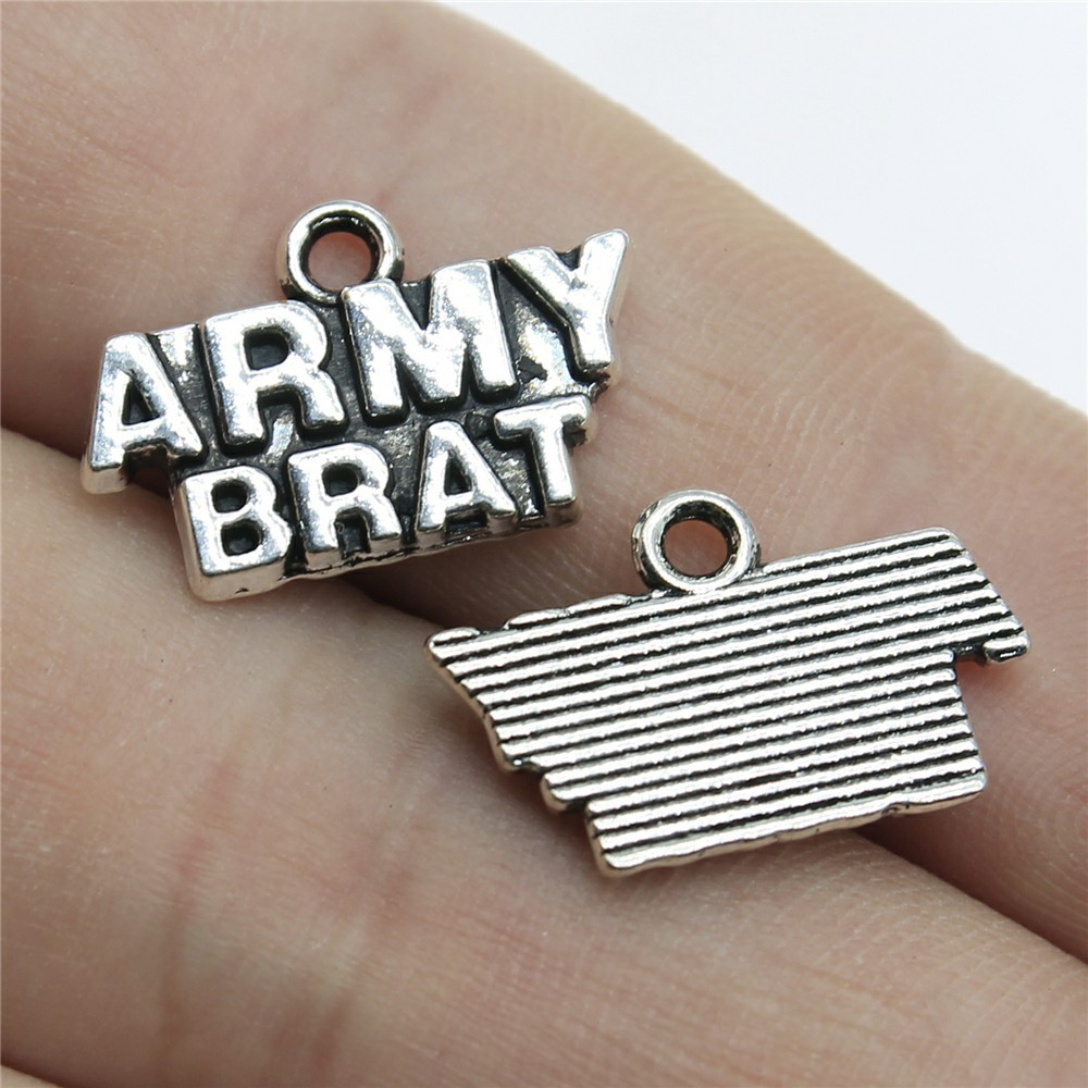 1:couleur argent antique