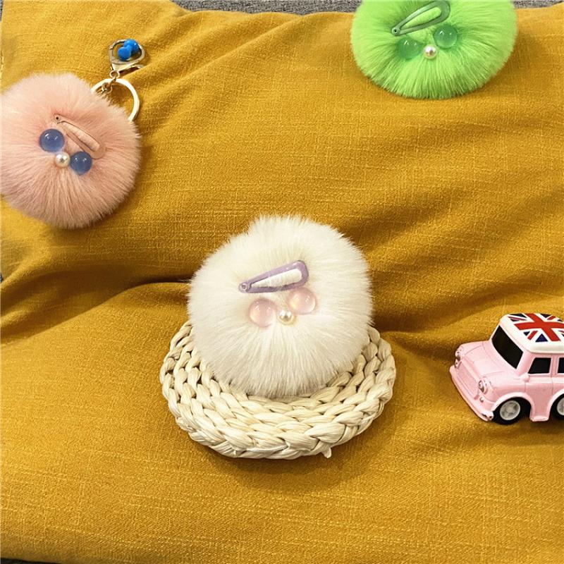 milky white blanc laiteux